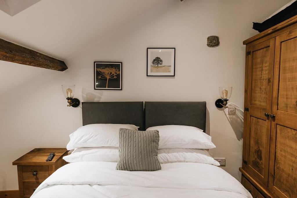 Fryers Cottage - Beautiful 2 Bedroom Town & Country Cottage On Edge Of Peak District Wirksworth Exterior foto
